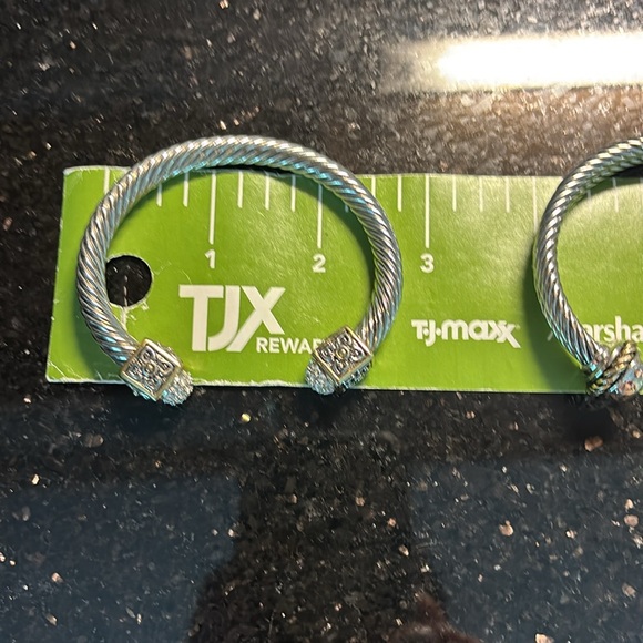 Bangle bracelets - Picture 4 of 5